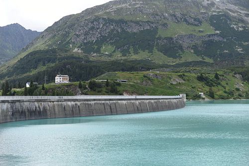 La maison sur le barrage