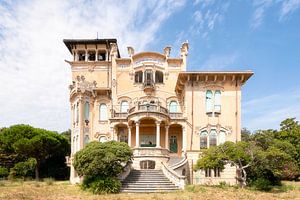 Verlassene Jugendstil-Villa.