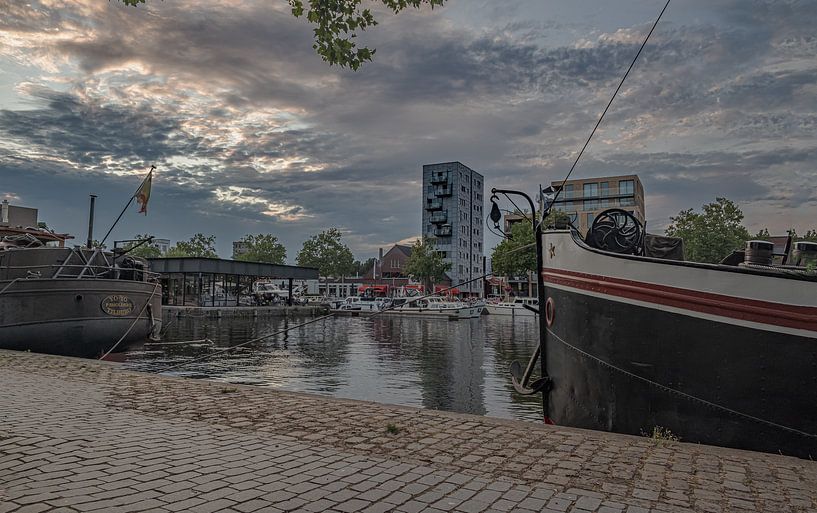 Lots of boats in Piushaven by Freddie de Roeck
