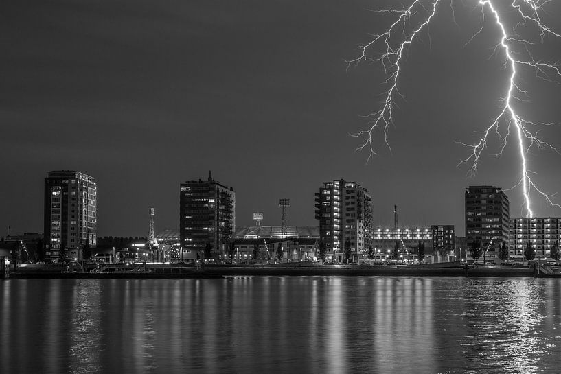 Feijenoord stadion met onweer 6 von John Ouwens