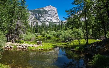 Yosemite mirror lake van Ilya Korzelius