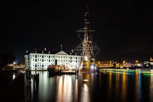 Nederlands Scheepvaartmuseum Amsterdam and VOC Ship