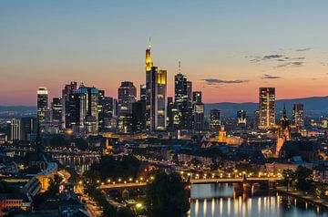 Skyline van Frankfurt van Robin Oelschlegel