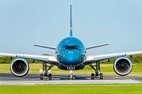 Vietnam airlines airbus A350 Head on