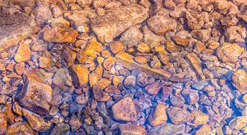 De l'eau sur des cailloux sur Achim Prill