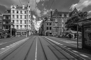 Utrechtsestraat in Amsterdam van Peter Bartelings