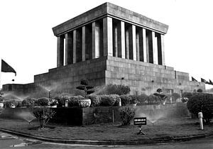Ho-Chi-Minh-Mausoleum am Ba Dinh Platz in Hanoi