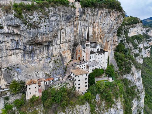 Madonna della Corona
