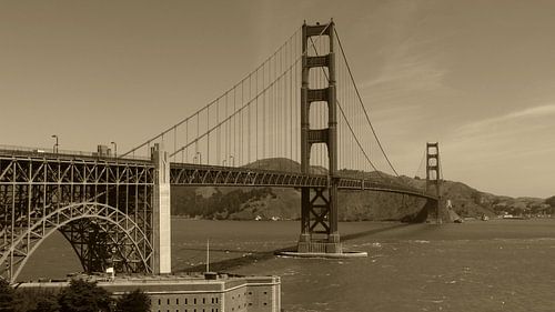 Golden Gate Bridge