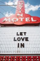 Laat de liefde binnen