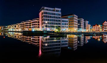 The harbor promenade of the Phoenixsee in Dortmund by TB-Fotogalerie