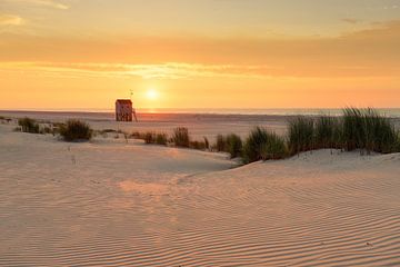 La plage de Terschelling avec la maison des sauveteurs sur FotoBob