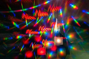 Neon licht prisma licht van Evert Jan Luchies