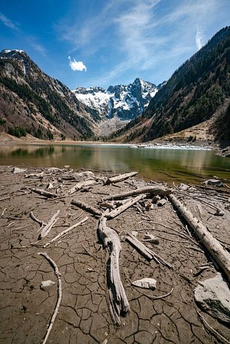 Wortelachtig Lago di Cima naar de lente