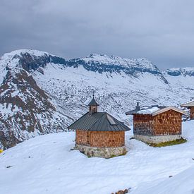 Neue Further Hut à la montagne Larmkogel, Hohe Tauern, Autriche sur Jan Fritz