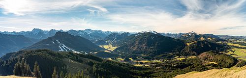 Herfstdag in Jungholz vanaf de Reuter Wanne