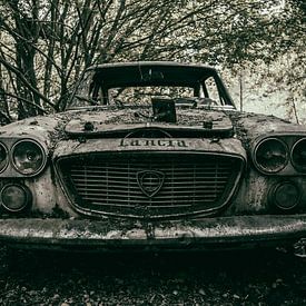 Abandoned Lancia van Mandy Winters