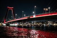 Willemsbrücke bei Nacht
