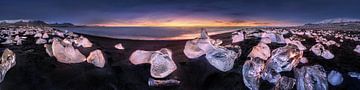 Glace sur la plage de Diamond Beach sur l'île d'Islande. sur Voss Fine Art Fotografie