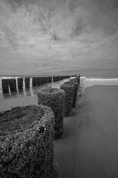 Golfbreker strand Domburg, Zeeland van Peter Bartelings