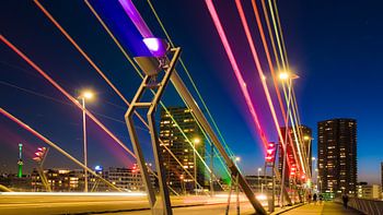 De nachtverlichting van de Erasmusbrug, Rotterdam
