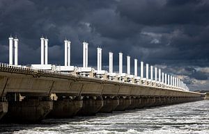 Blik op de Oosterscheldekering, Nederland van Adelheid Smitt