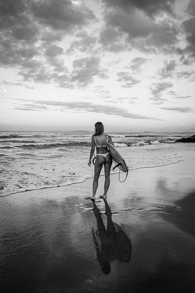 Surfeur à Bali 5 par Ellis Peeters