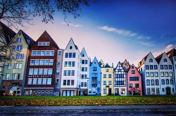 Köln Altstadt - Häuser am Rheinufer (Frankenwerft) I von marlika art