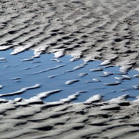 beach Terschelling tide by Maurits Bredius