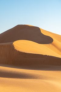 Dune de sable oscillante : les hautes dunes d'Oman
