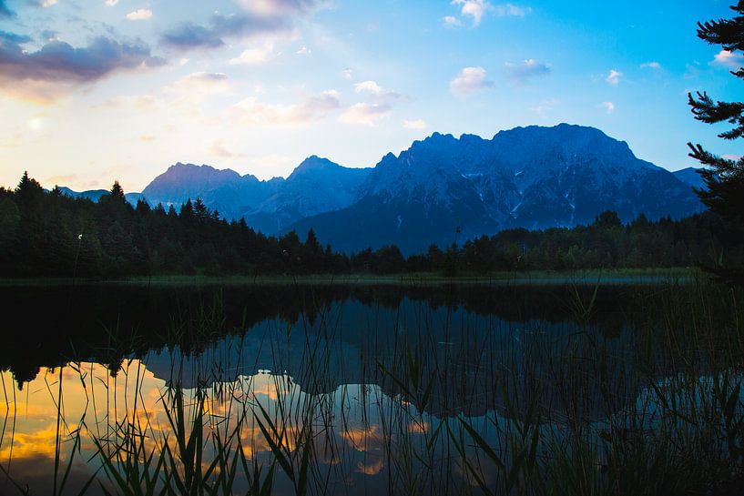Magischer Sonnenaufgang am Luttensee nach einer Nacht unter Sternen von Fototante