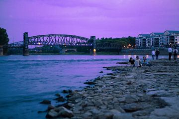 Magdeburg - hefbrug in de avond