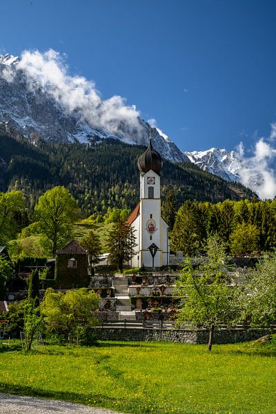 Zugspitzdorf Grainau in Beieren van Achim Thomae