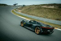 Ferrari Monza SP3 in de Arie Luyendykbocht