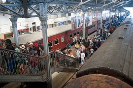 Colombo Fort Station Sri Lanka by Richard Wareham