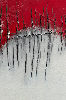 Abstract image: red and white