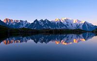 Sonnenaufgang Mont Blanc Massiv von Menno Boermans Miniaturansicht