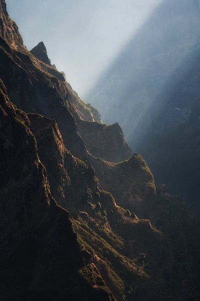 Sunrays in the mountains of Madeira by Martin Podt
