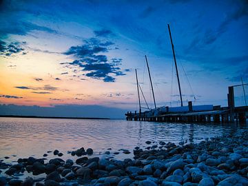 Heure bleue au bord du lac