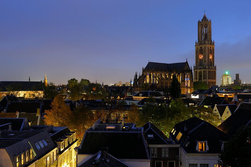 Paysage urbain d'Utrecht avec l'église Dom et la tour Dom par Donker Utrecht