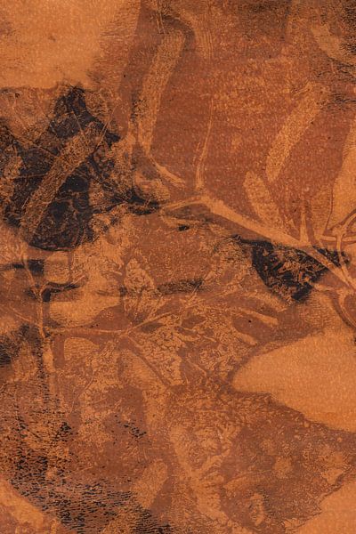 Wabi-sabi abstract botanical in rich terracotta by Dina Dankers