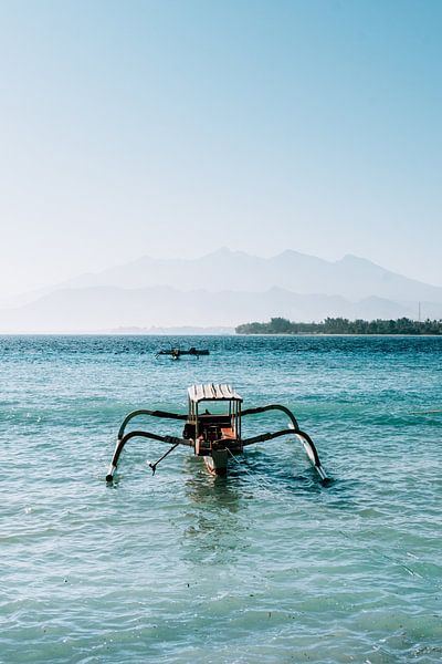 Fishing boat off the coast of Gili Air, Lombok by Expeditie Aardbol