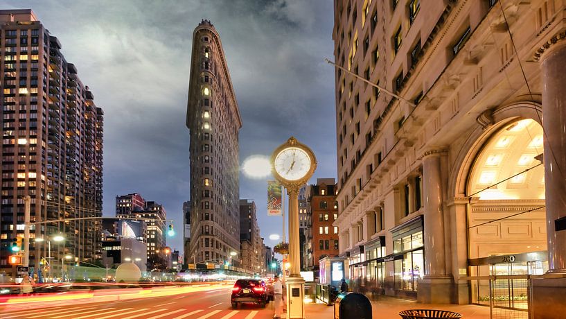Flatiron Building New York by Kurt Krause