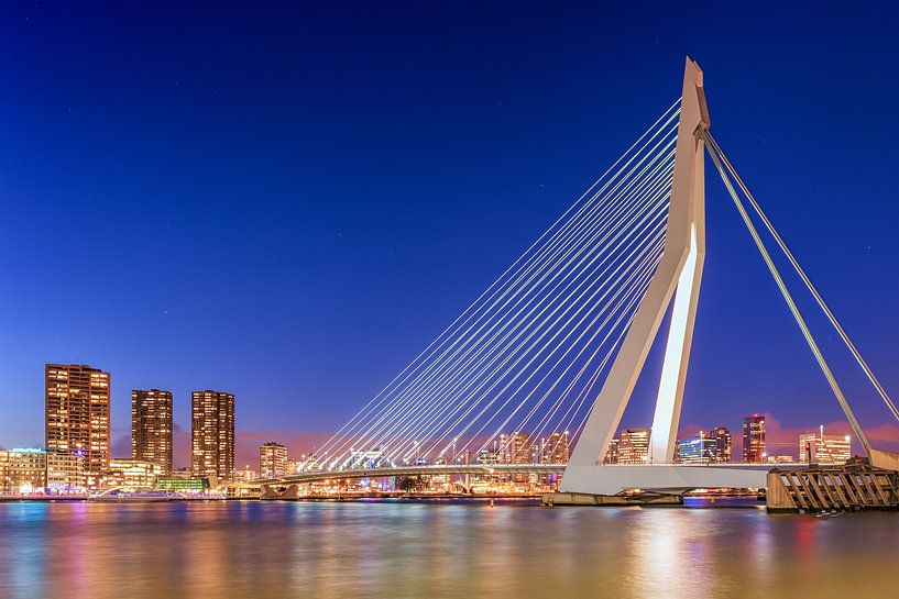 Erasmus Bridge Rotterdam by Jurjen Veerman