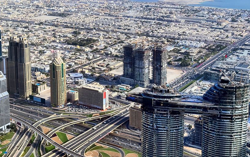 Vue aérienne de la ville de Dubaï par MPfoto71