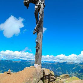 Summit cross on the Raschötz by Rudolf Brandstätter