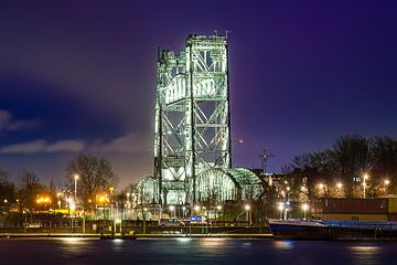 De oude brug De Hef in Rotterdam van Jack van der Starre