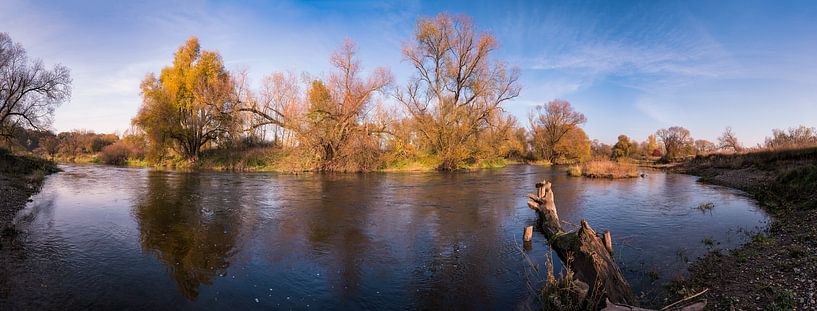Vue panoramique sur le Main par une journée d'automne par Raphotography