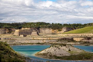 Natural monument ENCI quarry, Sint Pietersberg, Maastricht. by Marjolein Zijlstra