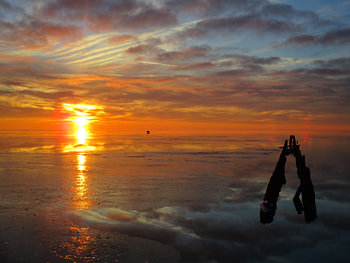 Pier in de wolken